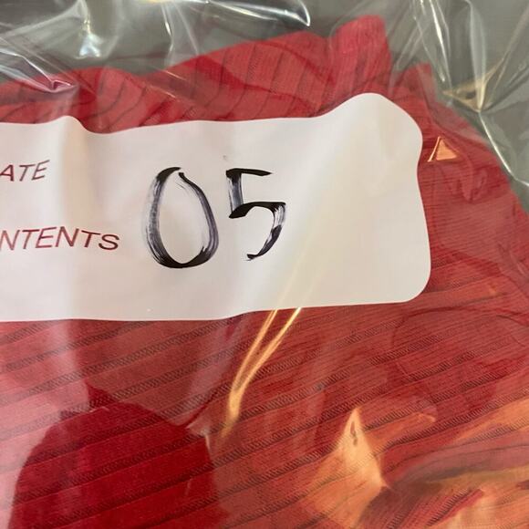 Reformation womens red button up short sleeve crop top tencel vneck soft Small - Picture 9 of 9